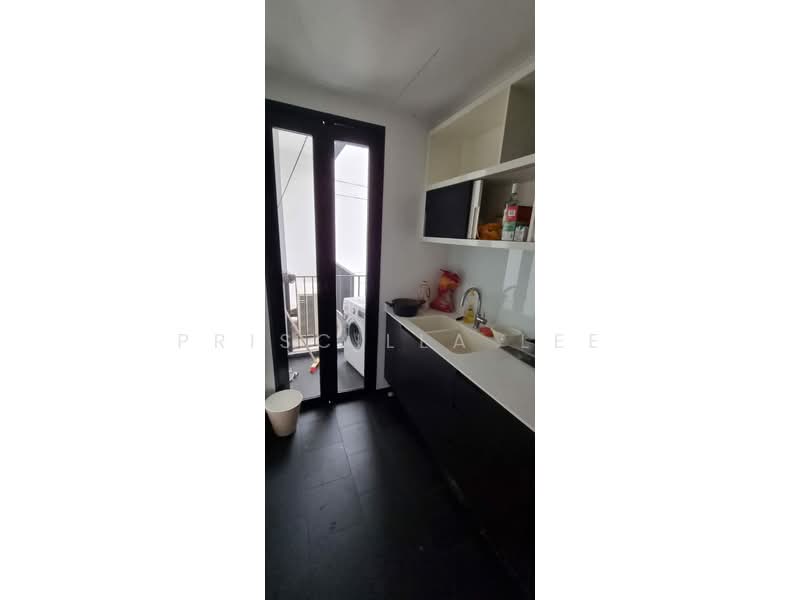 Village @ Pasir Panjang, 463 Pasir Panjang Road, 3 Bedrooms, 1,098 sqft, Condominium For Rent, by Priscilla Lee, 500152326 - Kitchen - PropertyGuru.com.sg