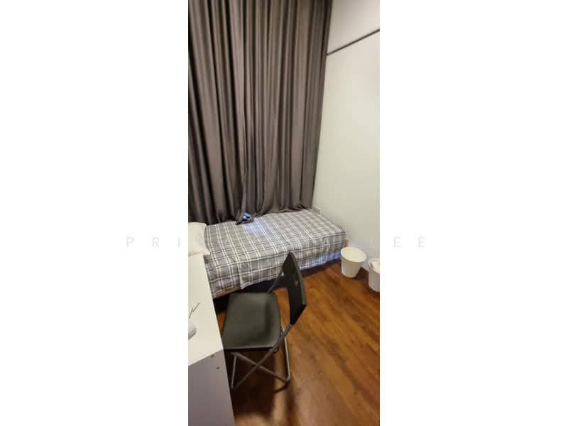 Village @ Pasir Panjang, 463 Pasir Panjang Road, 3 Bedrooms, 1,098 sqft, Condominium For Rent, by Priscilla Lee, 500152326 - Bedroom - PropertyGuru.com.sg