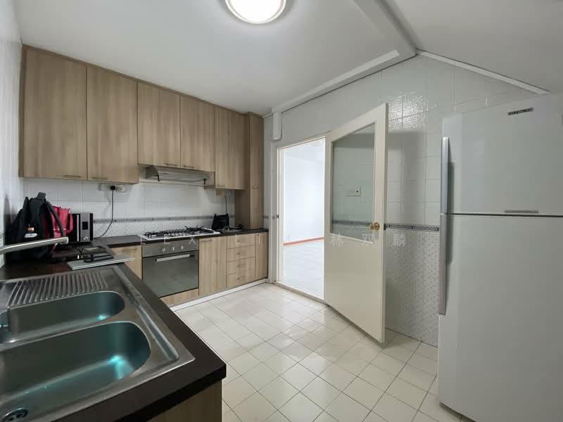 Siglap Center, 55 Siglap Road, 3 Bedrooms, 1,290 sqft, Apartment For Rent, by Lex Lim 林双麟, 500152331 - Kitchen - PropertyGuru.com.sg