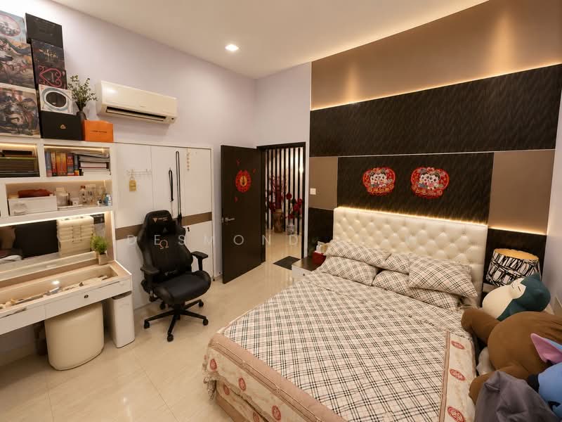 MacPherson, Jalan Anggkeret, 10+ Bedrooms, 3,463 sqft, Corner Terrace For Sale, by Desmond Liew, 500152335 - Bedroom - PropertyGuru.com.sg