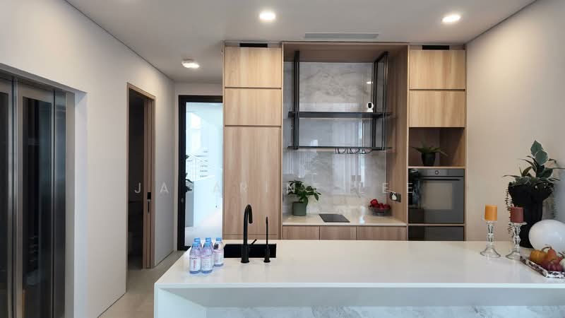 ⭐️⭐️Landed7772 @ Brand New 2 Sty Corner Terrace with Attic + Lift + Outhouse, , 5 Bedrooms, 7,246 sqft, Corner Terrace For Sale, by Jasarine Lee, 500152340 - Kitchen - PropertyGuru.com.sg