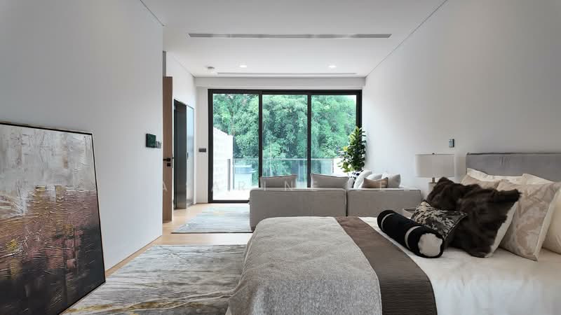 ⭐️⭐️Landed7772 @ Brand New 2 Sty Corner Terrace with Attic + Lift + Outhouse, , 5 Bedrooms, 7,246 sqft, Corner Terrace For Sale, by Jasarine Lee, 500152340 - Bedroom - PropertyGuru.com.sg