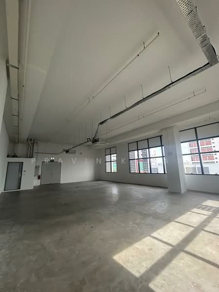 HH @ Kallang, 55 Kallang Pudding Road, 1,808 sqft, Light Industrial (B1) For Rent, by Pravin Kumar, 500152346 - Interior - CommercialGuru.com.sg
