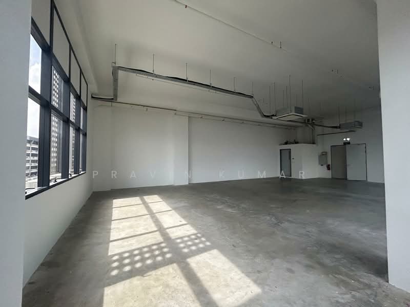 HH @ Kallang, 55 Kallang Pudding Road, 1,808 sqft, Light Industrial (B1) For Rent, by Pravin Kumar, 500152346 - Interior - CommercialGuru.com.sg