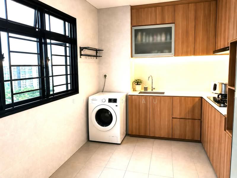183 Bedok North Road, 183 Bedok North Road, 3 Bedrooms, 990 sqft, HDB Flat For Sale, by Eileen Au, 500152352 - Kitchen - PropertyGuru.com.sg