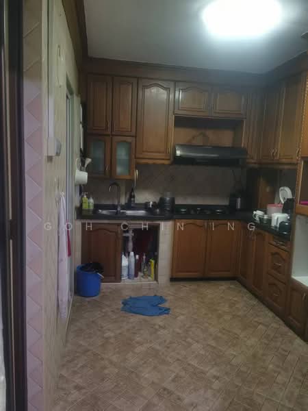 370 Woodlands Avenue 1, 370 Woodlands Avenue 1, 3 Bedrooms, 1,323 sqft, HDB Flat For Sale, by Goh Chin Ing, 500152361 - Kitchen - PropertyGuru.com.sg