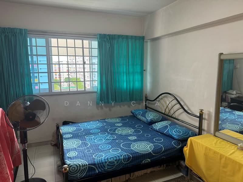 147 Tampines Avenue 5, 147 Tampines Avenue 5, 3 Bedrooms, 1,593 sqft, HDB Flat For Sale, by DANNY CHAN, 500152362 - Bedroom - PropertyGuru.com.sg