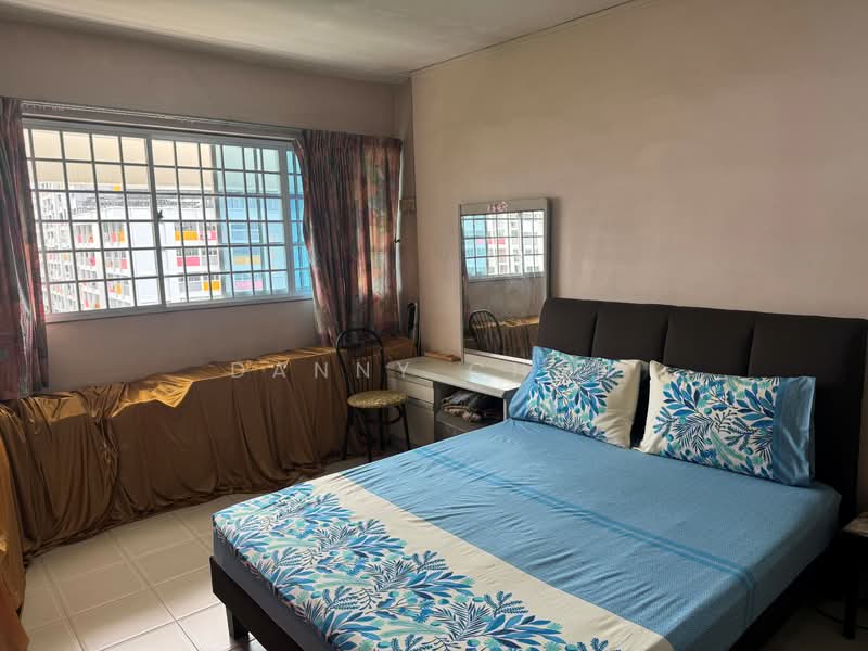 147 Tampines Avenue 5, 147 Tampines Avenue 5, 3 Bedrooms, 1,593 sqft, HDB Flat For Sale, by DANNY CHAN, 500152362 - Bedroom - PropertyGuru.com.sg