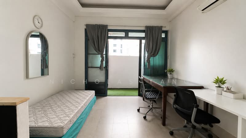 Grandlink Square, 511 Guillemard Road, 3 Bedrooms, 1,163 sqft, Apartment For Sale, by Nicholas Tang, 500152367 - Living room - PropertyGuru.com.sg
