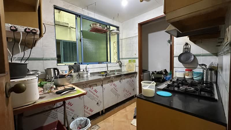 Grandlink Square, 511 Guillemard Road, 3 Bedrooms, 1,163 sqft, Apartment For Sale, by Nicholas Tang, 500152367 - Kitchen - PropertyGuru.com.sg