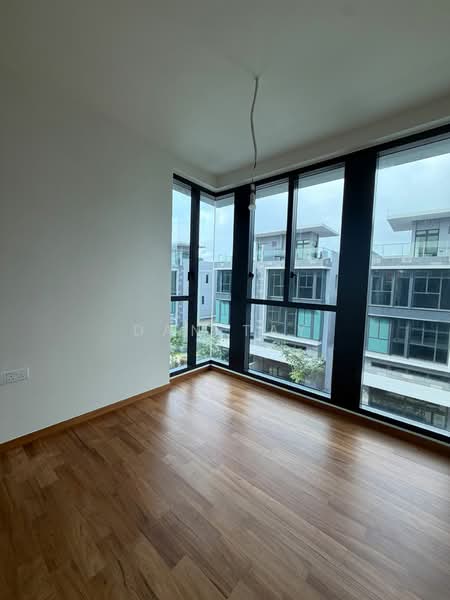 Belgravia Ace, 100 Belgravia Drive, 5 Bedrooms, 4,058 sqft, Semi-Detached House For Rent, by Dan Tay, 500152371 - View - PropertyGuru.com.sg