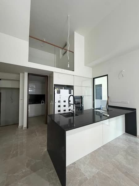 Belgravia Ace, 100 Belgravia Drive, 5 Bedrooms, 4,058 sqft, Semi-Detached House For Rent, by Dan Tay, 500152371 - Kitchen - PropertyGuru.com.sg