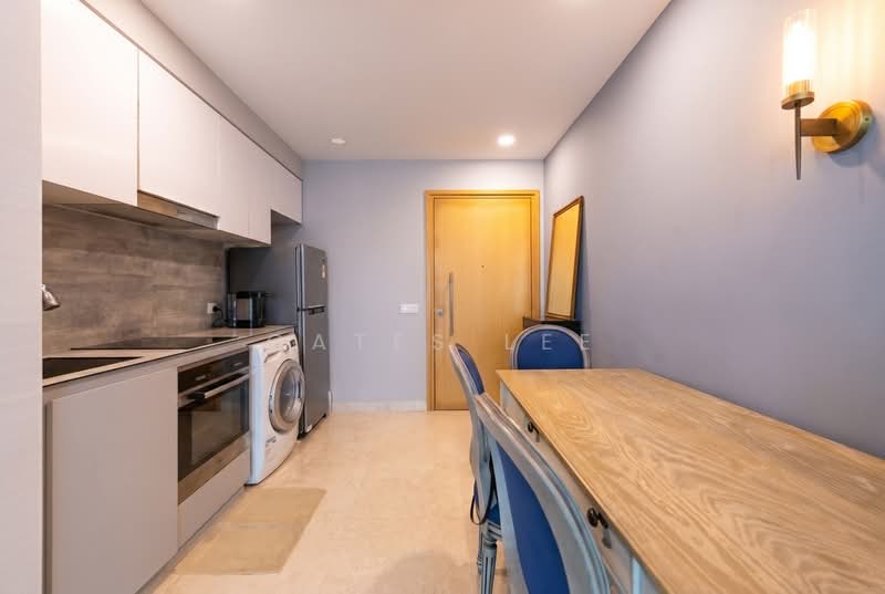 Eight Riversuites, 2 Whampoa East, 1 Bedroom, 441 sqft, Condominium For Rent, by Gates Lee, 500152381 - Kitchen - PropertyGuru.com.sg