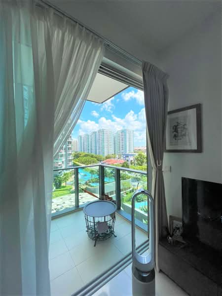 Stars of Kovan, 984 Upper Serangoon Road, 1 Bedroom, 517 sqft, Condominium For Sale, by Eileen Au, 500152382 - Balcony - PropertyGuru.com.sg