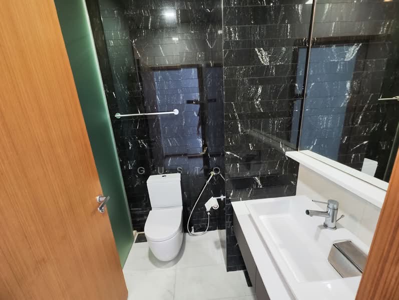 The Tennery, 5A Woodlands Road, 1 Bedroom, 614 sqft, Condominium For Sale, by GusTo ., 500152384 - Bathroom - PropertyGuru.com.sg