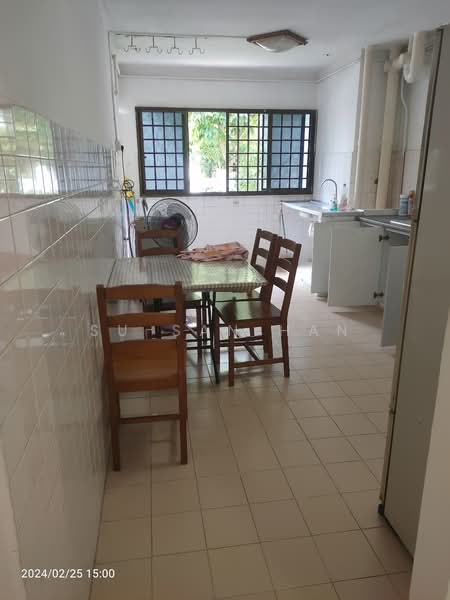 587 Cheng San Court, 587 Ang Mo Kio Avenue 3, 2 Bedrooms, 730 sqft, HDB Flat For Rent, by Su-san Han, 500152401 - Kitchen - PropertyGuru.com.sg