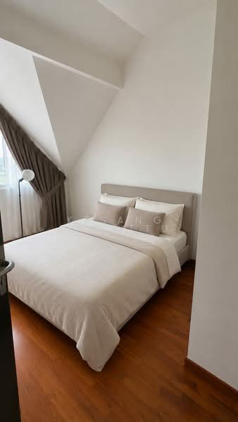 The Lenox, 398 Changi Road, 2 Bedrooms, 775 sqft, Condominium For Sale, by Kesang Labattu, 500152407 - Master Bedroom Level 2 - PropertyGuru.com.sg