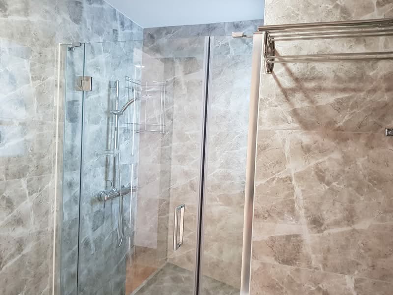 The Santorini, 23 Tampines Street 86, 1 Bedroom, 660 sqft, Condominium For Rent, by Xavier Ng, 500152415 - Bathroom - PropertyGuru.com.sg