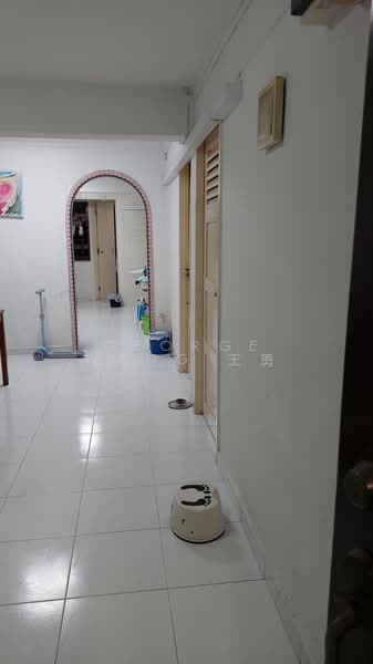 21 Dover Crescent, 21 Dover Crescent, Room Rental, 120 sqft, HDB Flat For Rent, by George Wang 王勇, 500152424 - Corridor - PropertyGuru.com.sg