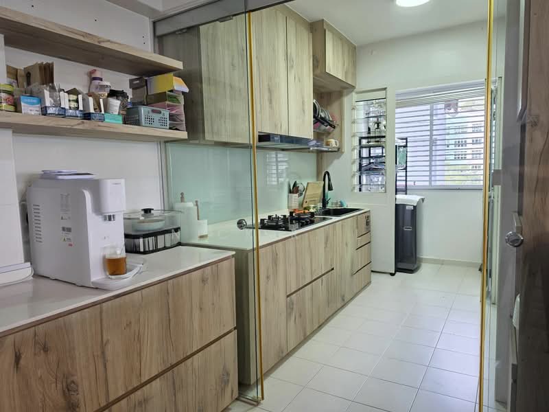 663B Punggol Drive, 663B Punggol Drive, 3 Bedrooms, 1,184 sqft, HDB Flat For Sale, by Nick R. L, 500152425 - Kitchen - PropertyGuru.com.sg