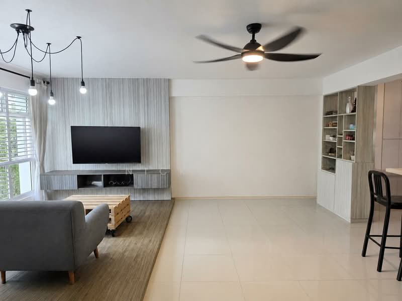 663B Punggol Drive, 663B Punggol Drive, 3 Bedrooms, 1,184 sqft, HDB Flat For Sale, by Nick R. L, 500152425 - Living Room - PropertyGuru.com.sg