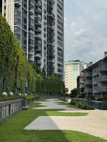 Avenue South Residence, 11 Silat Avenue, 2 Bedrooms, 689 sqft, Condominium For Sale, by Cindy Kwah, 500152433 - Exterior - PropertyGuru.com.sg