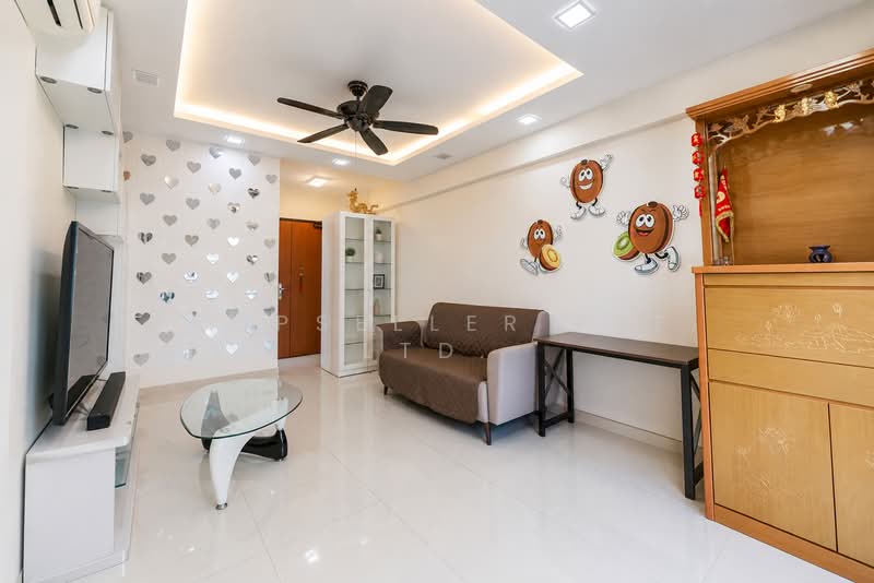 256D Sumang Walk, 256D Sumang Walk, 2 Bedrooms, 732 sqft, HDB Flat For Sale, by Reine Chan, 500152451 - Living Room - PropertyGuru.com.sg