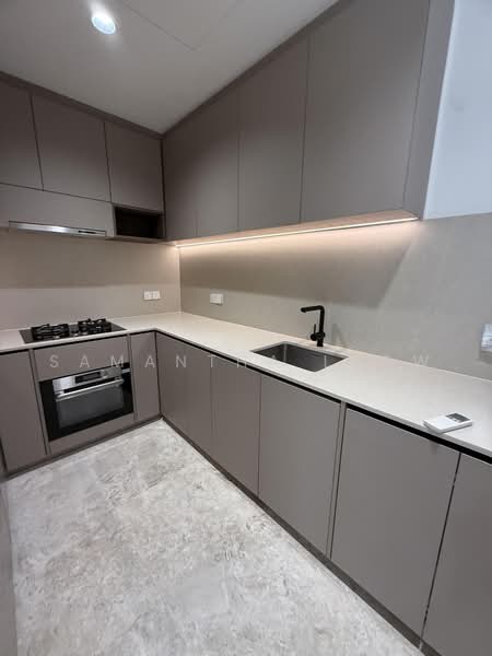 33 Devonshire, 33 Devonshire Road, Orchard / River Valley, 2 Bedrooms, 1,001 sqft, Apartment For Rent, by Samantha Leow, 500152453 - Kitchen - PropertyGuru.com.sg