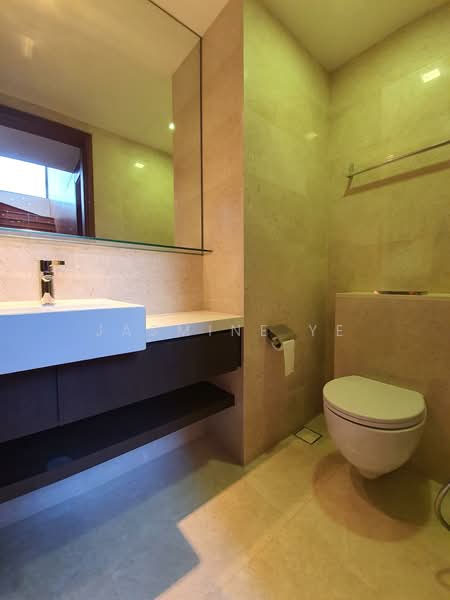 Altez, 16 Enggor Street, 3 Bedrooms, 1,561 sqft, Condominium For Sale, by Jasmine Ye, 500152456 - Bathroom - PropertyGuru.com.sg