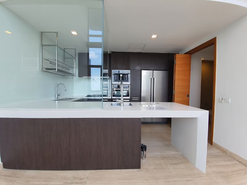 Altez, 16 Enggor Street, 3 Bedrooms, 1,561 sqft, Condominium For Sale, by Jasmine Ye, 500152456 - Kitchen - PropertyGuru.com.sg