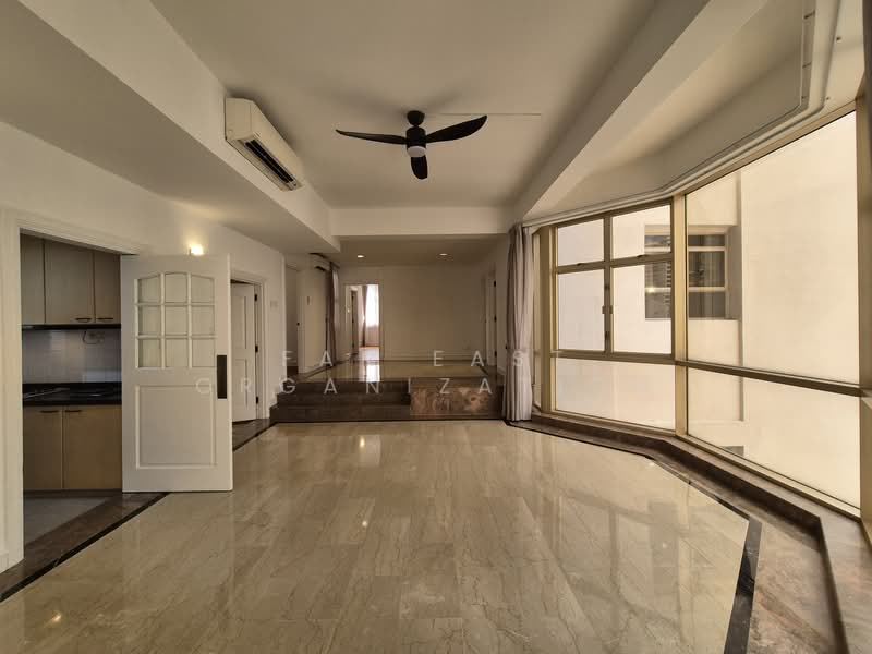 Leonie Condotel, 2 Leonie Hill Road, 4 Bedrooms, 2,568 sqft, Condominium For Rent, by Far East Organization, 500152461 - Living Room - PropertyGuru.com.sg