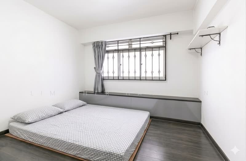 439 Yishun Avenue 11, 439 Yishun Avenue 11, 3 Bedrooms, 904 sqft, HDB Flat For Sale, by Lim Sher Han Sean, 500152465 - Bedroom - PropertyGuru.com.sg