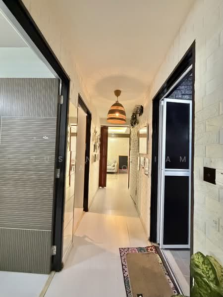 673A Edgefield Plains, 673A Edgefield Plains, 3 Bedrooms, 90 sqft, HDB Flat For Sale, by Susan Mariam (Amboi), 500152467 - Room Entrance Walk Way - PropertyGuru.com.sg