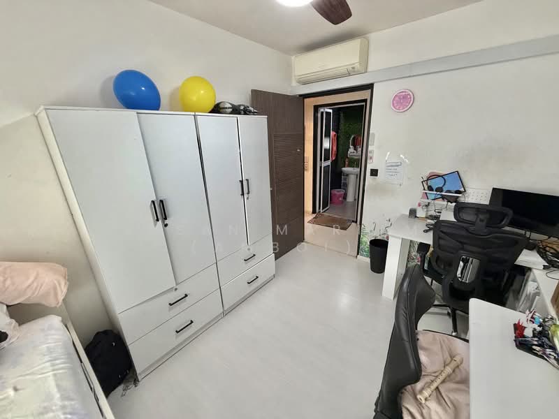 673A Edgefield Plains, 673A Edgefield Plains, 3 Bedrooms, 90 sqft, HDB Flat For Sale, by Susan Mariam (Amboi), 500152467 - Common Room 1 - PropertyGuru.com.sg