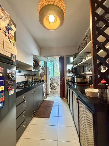 673A Edgefield Plains, 673A Edgefield Plains, 3 Bedrooms, 90 sqft, HDB Flat For Sale, by Susan Mariam (Amboi), 500152467 - Kitchen - PropertyGuru.com.sg