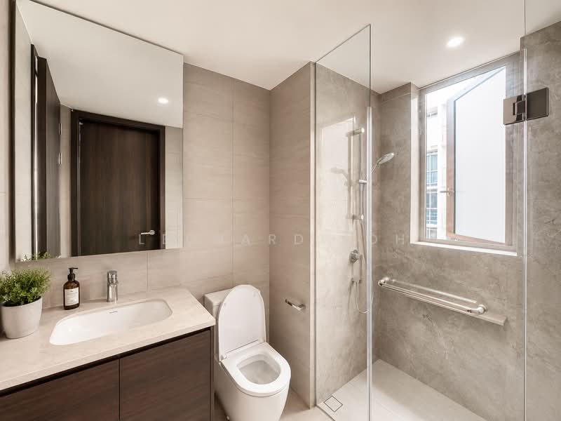 Pasir Ris 8, 14 Pasir Ris Drive 8, 4 Bedrooms, 1,281 sqft, Condominium For Sale, by Leonard Soh, 500152473 - Bathroom - PropertyGuru.com.sg