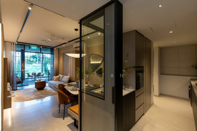 The Continuum, 1-8 Thiam Siew Avenue, 4 Bedrooms, 1,690 sqft, Condominium For Sale, by Ken Tan, 500152475 - Living Room - PropertyGuru.com.sg
