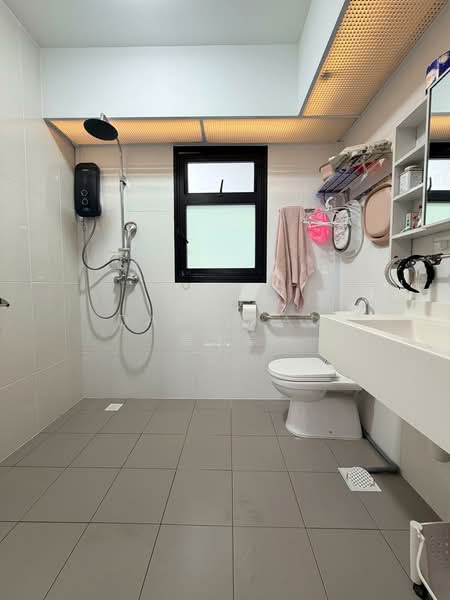 108B Bidadari Park Drive, 108B Bidadari Park Drive, 3 Bedrooms, 1,216 sqft, HDB Flat For Sale, by Dane Kau 高国豪, 500152486 - Bathroom - PropertyGuru.com.sg