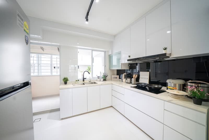 765 Bedok Reservoir View, 765 Bedok Reservoir View, 2 Bedrooms, 115 sqft, HDB Flat For Sale, by Shaw Yong, 500152487 - Kitchen - PropertyGuru.com.sg