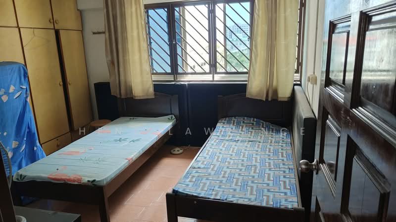 461 Tampines Street 44, 461 Tampines Street 44, 3 Bedrooms, 1,108 sqft, HDB Flat For Sale, by Heng Lawrence, 500152492 - Bedroom - PropertyGuru.com.sg