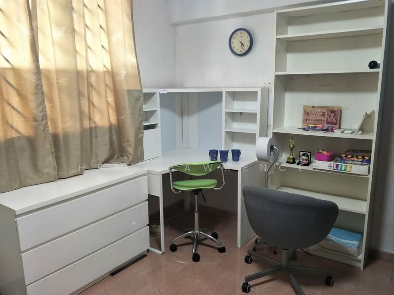461 Tampines Street 44, 461 Tampines Street 44, 3 Bedrooms, 1,108 sqft, HDB Flat For Sale, by Heng Lawrence, 500152492 - Study - PropertyGuru.com.sg