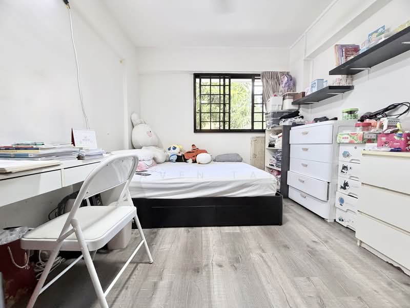 118 Serangoon North Avenue 1, 118 Serangoon North Avenue 1, 3 Bedrooms, 979 sqft, HDB Flat For Sale, by Baven Tan, 500152509 - Bedroom - PropertyGuru.com.sg