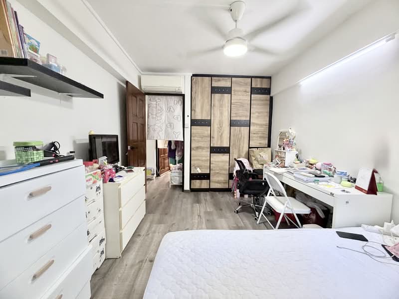 118 Serangoon North Avenue 1, 118 Serangoon North Avenue 1, 3 Bedrooms, 979 sqft, HDB Flat For Sale, by Baven Tan, 500152509 - Bedroom - PropertyGuru.com.sg