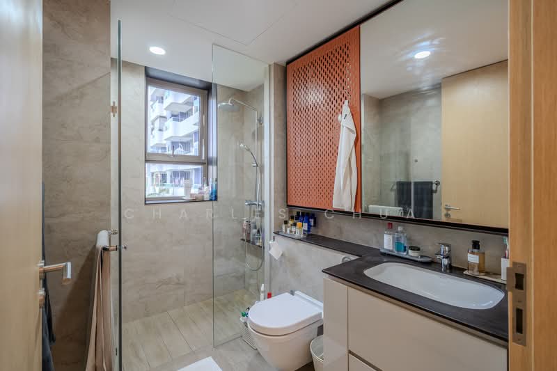 The Tre Ver, 60 Potong Pasir Avenue 1, 2 Bedrooms, 614 sqft, Condominium For Sale, by Charles Chua, 500152513 - Bathroom - PropertyGuru.com.sg