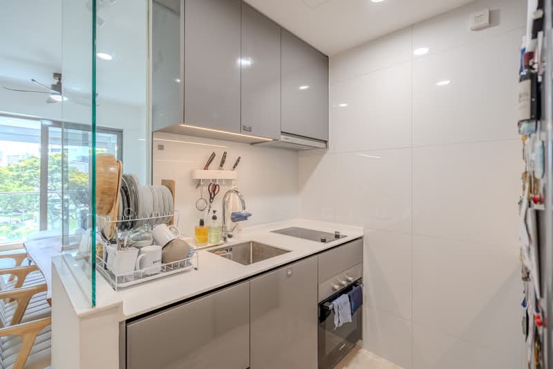 The Tre Ver, 60 Potong Pasir Avenue 1, 2 Bedrooms, 614 sqft, Condominium For Sale, by Charles Chua, 500152513 - Kitchen - PropertyGuru.com.sg