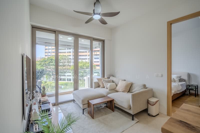 The Tre Ver, 60 Potong Pasir Avenue 1, 2 Bedrooms, 614 sqft, Condominium For Sale, by Charles Chua, 500152513 - Living Room - PropertyGuru.com.sg