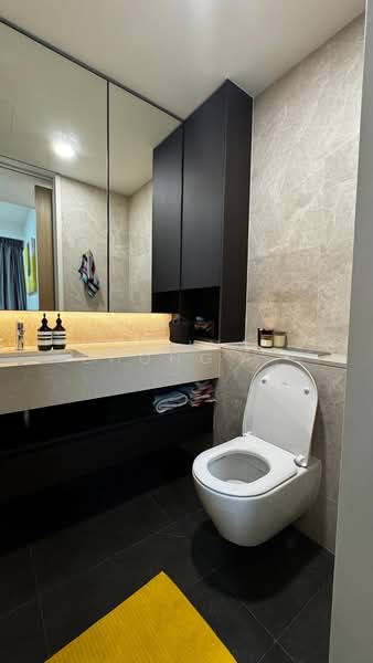 Amber Park, 18A Amber Gardens, 2 Bedrooms, 753 sqft, Condominium For Rent, by Celina Chong 张慧芳, 500152520 - Bathroom - PropertyGuru.com.sg
