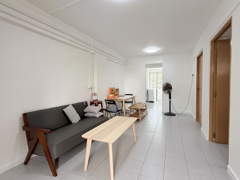 176 Boon Lay Drive, 176 Boon Lay Drive, Room Rental, 150 sqft, HDB Flat For Rent, by Merry Tan, 500152535 - Living Room - PropertyGuru.com.sg