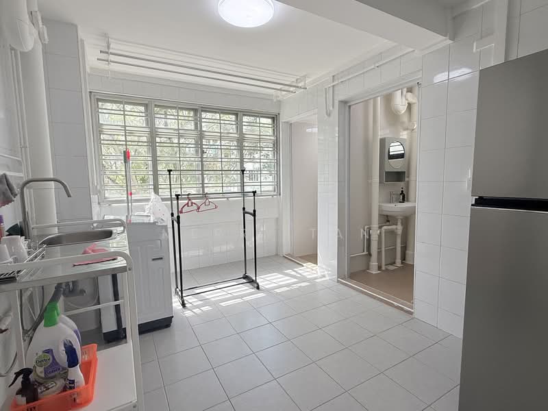 176 Boon Lay Drive, 176 Boon Lay Drive, Room Rental, 150 sqft, HDB Flat For Rent, by Merry Tan, 500152535 - Interior - PropertyGuru.com.sg