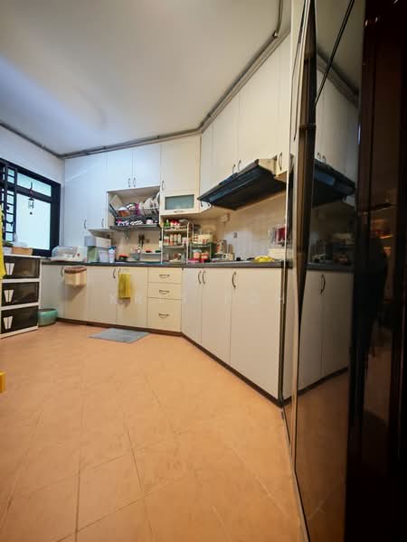 309A Anchorvale Road, 309A Anchorvale Road, 3 Bedrooms, 1,205 sqft, HDB Flat For Sale, by Kris Poh, 500152540 - Kitchen - PropertyGuru.com.sg